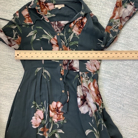 Green Floral Dress - Picture 8 of 9